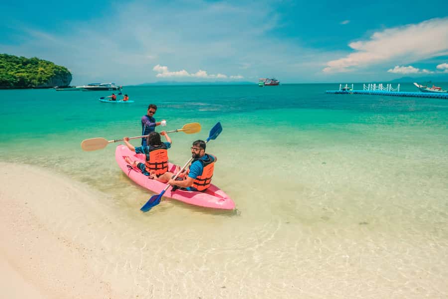 Koh Samui: Angthong Marine Park Snorkeling Tour by Speedboat - Mae Koh Island and the Emerald Lagoon viewpoint climb