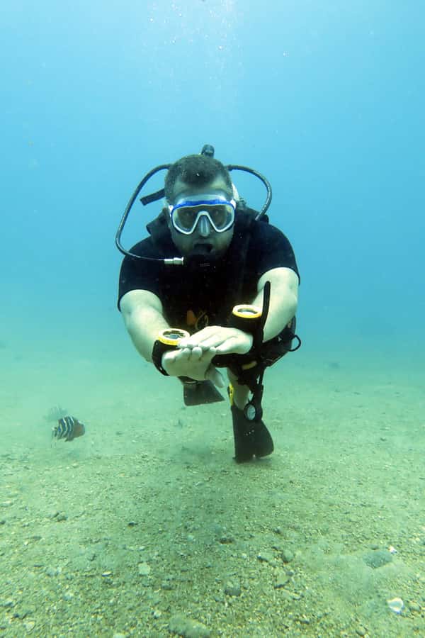 Koh Samui: Discover Scuba Diving - 12 Meters of Confidence: Mask, Regulator, and Air Sharing