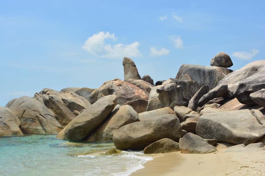 Koh Samui: Half Day City Tour with Hotel Pickup - Wat Plai Laem and the Chinese Lady Monk Temple