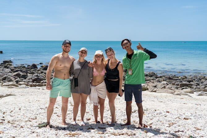 Koh Samui: Island Hopping Adventure in Coral and Pig Island - From Hotel Pickup to Thong Krut Pier, and the 15-Minute Safety Start