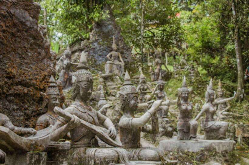 Koh Samui Jungle Adventure: 4x4 Off-Road Safari & Lunch - Wat Khunaram and the Mummified Monk: quiet culture with context