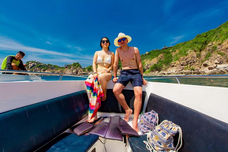 Koh Samui: Ko Tao & Nang Yuan Premium Tour Lunch & Transfer - Ko Tao lunch at Ko Tao Montra, where the schedule breathes
