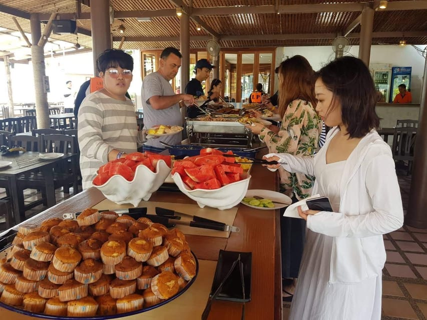 Koh Samui: Koh Nangyuan & Koh Tao Speedboat Tour with Lunch - Japanese Garden Reef: shallow-water snorkeling with friendly fish