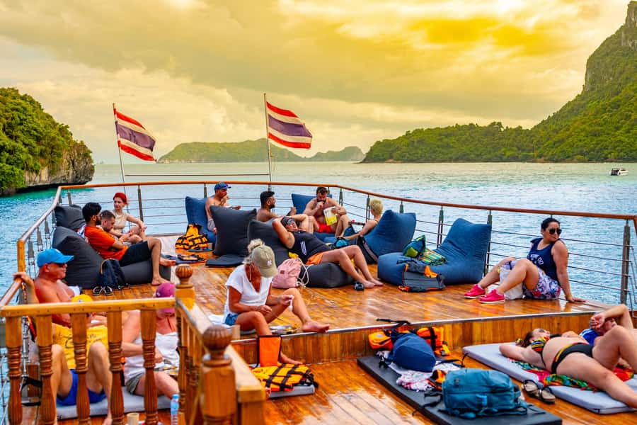 Koh Samui: Mu Ko Ang Thong Park Cruise with Kayaking Option - Ko Wua Ta Lap and the JanJaras hike: the 500-meter viewpoint payoff