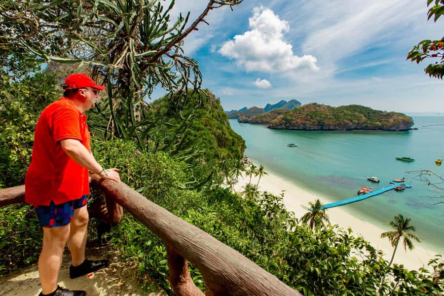 Koh Samui Premium Ang Thong Kayaking & Snorkeling with Lunch - Emerald Lake at Ko Mae Ko: Talay Nai Is the Signature Stop