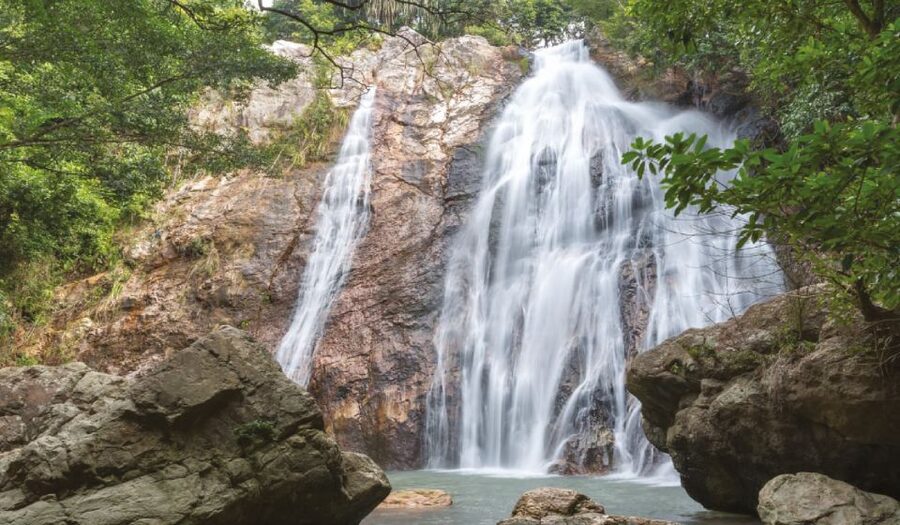 Koh Samui: Private 4x4 Jungle Adventure with Expert driver - Up the mountain for Namuang-style waterfall time