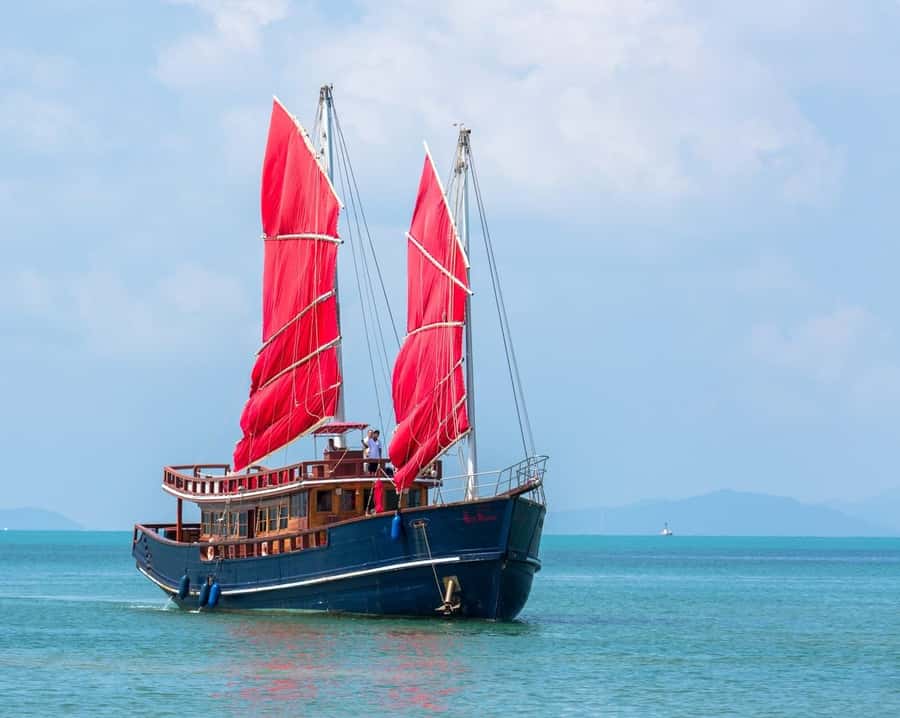 Koh Samui: Red Baron Romantic Sunset Dinner Cruise - Red Baron junk yacht: the real reason this feels romantic