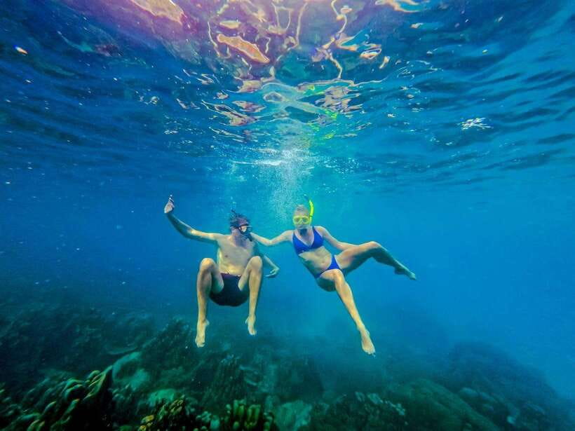 Koh Tao: Koh Nangyuan & Hidden Bays Snorkeling Tour w/ Lunch - Free underwater photos and how to get the most out of them