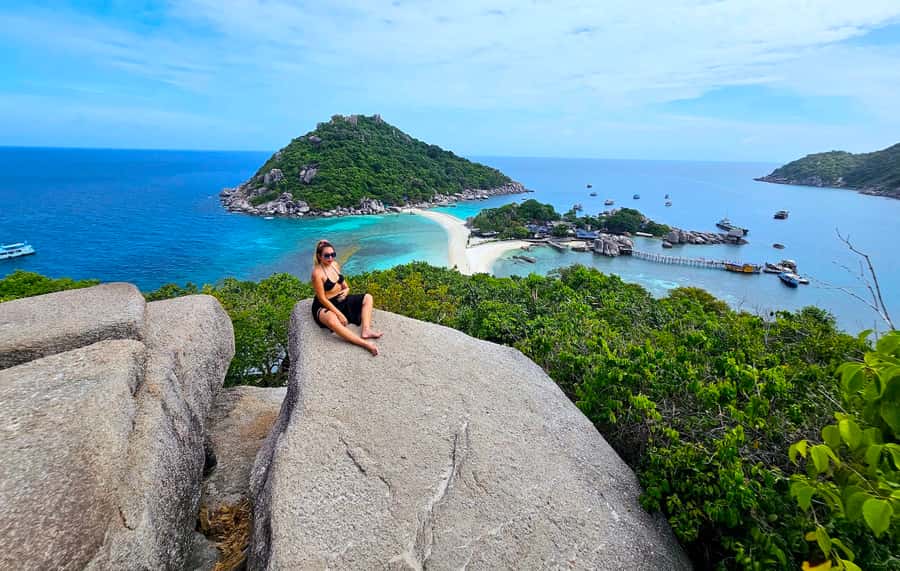 Koh Tao: Private Longtail Snorkel Tour with Nang Yuan Visit - Shark Bay: blacktip reef sharks and green turtles, if you are lucky