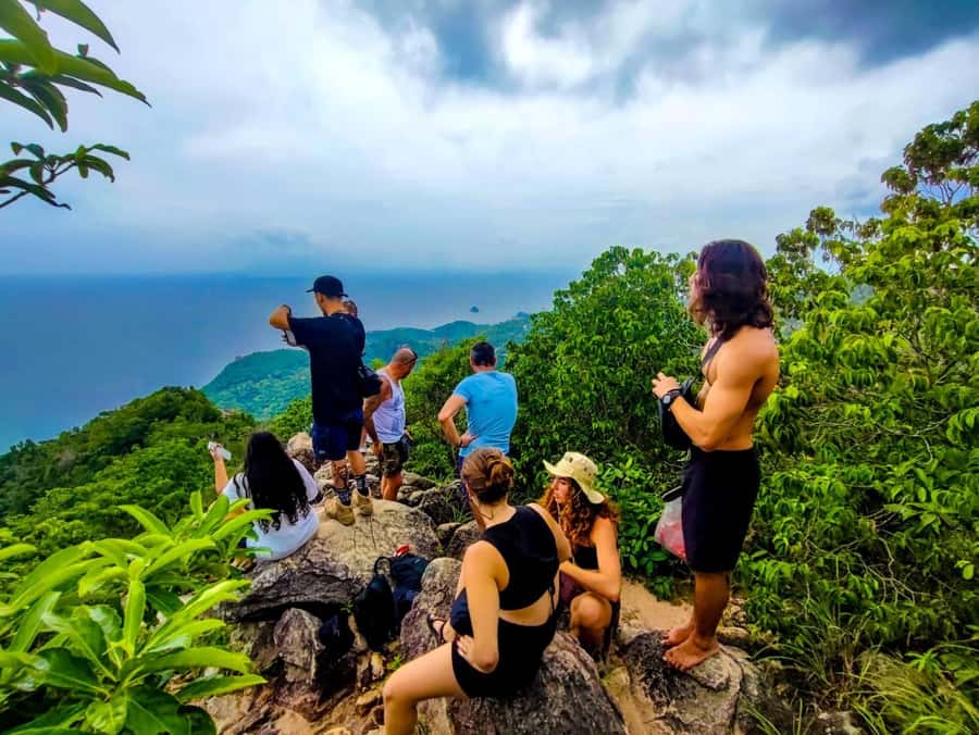Koh Tao: Road Trip To 8 Famous Places - Moondance Magic View and Aow Lud Bay: Scenery That Looks Built-In