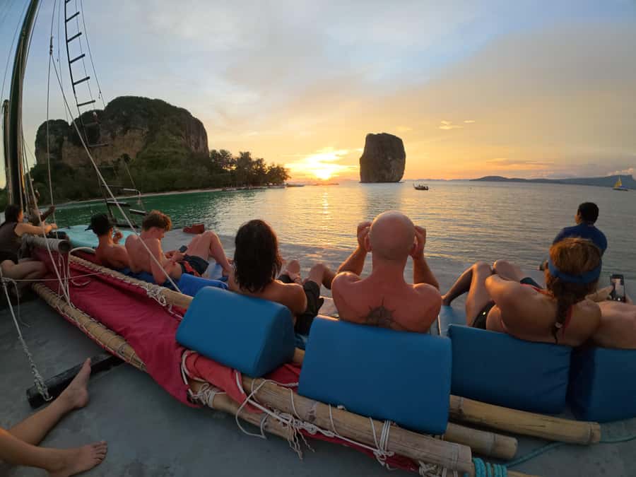 Krabi: 4-Island Sunset Snorkeling Tour & Bioluminescent Swim - Key things I’d book this for
