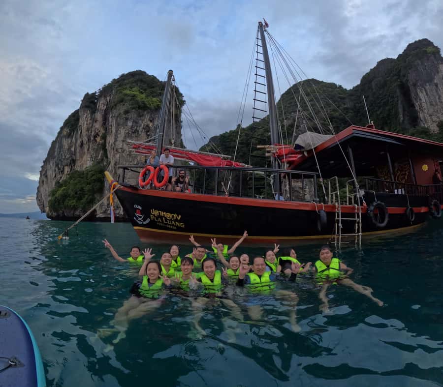 Krabi: 4-Island Sunset Snorkeling Tour & Bioluminescent Swim - Ko Ya Wa Sam: First Snorkel and Your Intro to the Play Zone