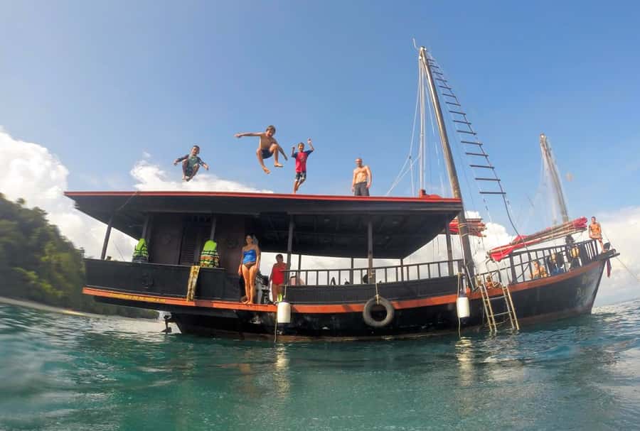 Krabi: 4-Island Sunset Snorkeling Tour & Bioluminescent Swim - Phra Nang Beach: A Short Swim to Finish Strong