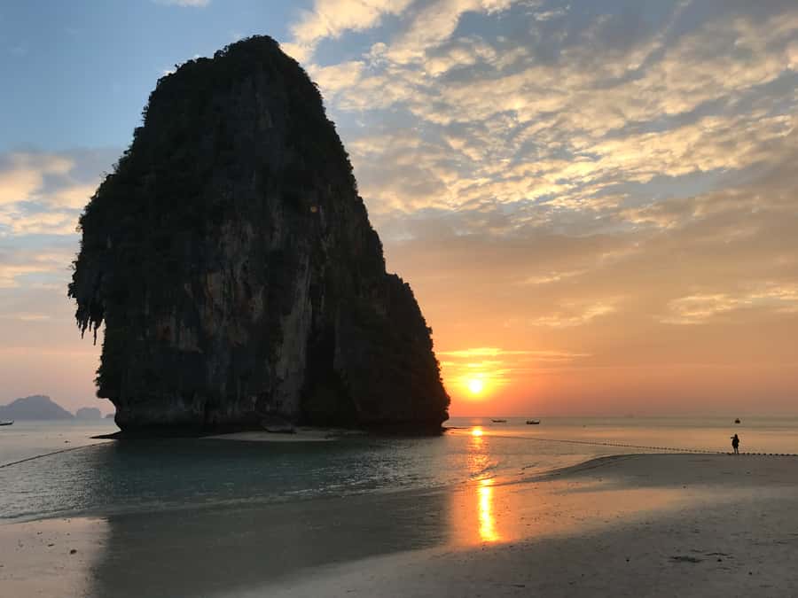 Krabi: 4 Island Tour, Sunset+Plankton, Small Group 12 pax - Phranang Beach, Princess Cave, and Sunset on Cue