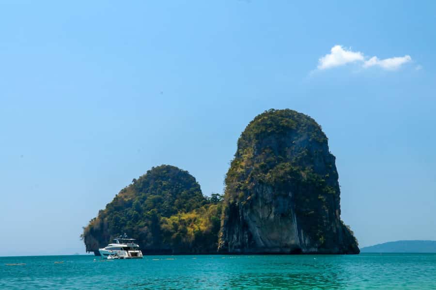 Krabi: 4 Islands Day Tour by Speedboat or Longtail Boat - Starting Smooth: pickup, fruit and drinks, then straight into the island loop