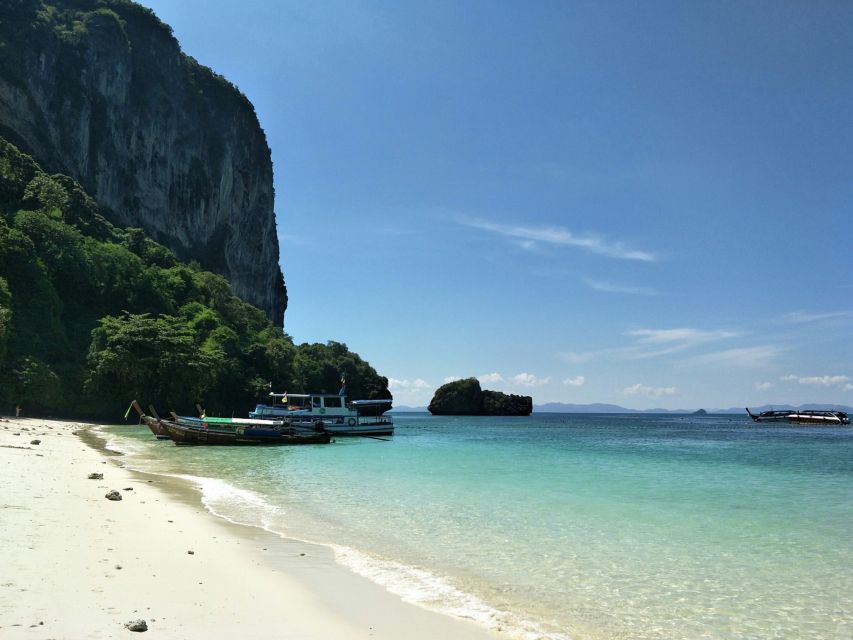 Krabi: 4 Islands Day Trip by Speedboat Including Lunch Box - Group Size and Guide Style: When Names Like Fay or James Show Up