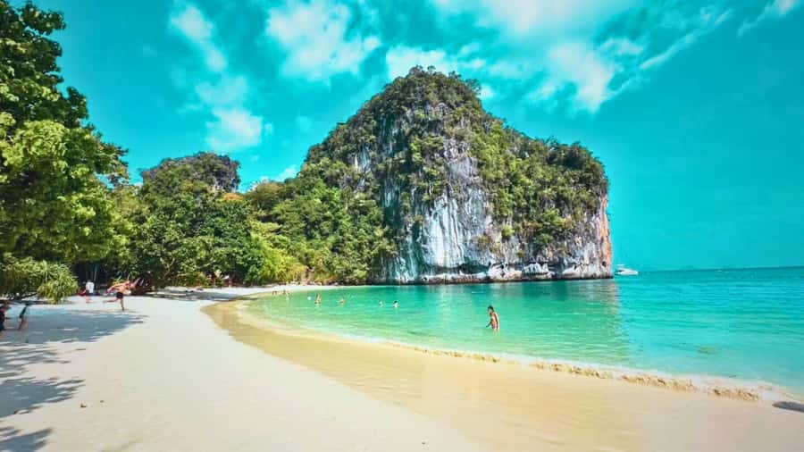 Krabi: 4 Islands & Ko Hong Private Long-tail Boat Tour - Entering Krabi Island Hopping Mode from Ao Nang