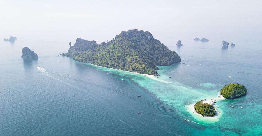 Krabi: 4 Islands & Krabi's Separated Sea Longtail Boat Tour - Phra Nang Cave Beach at Railay: the dramatic first stop