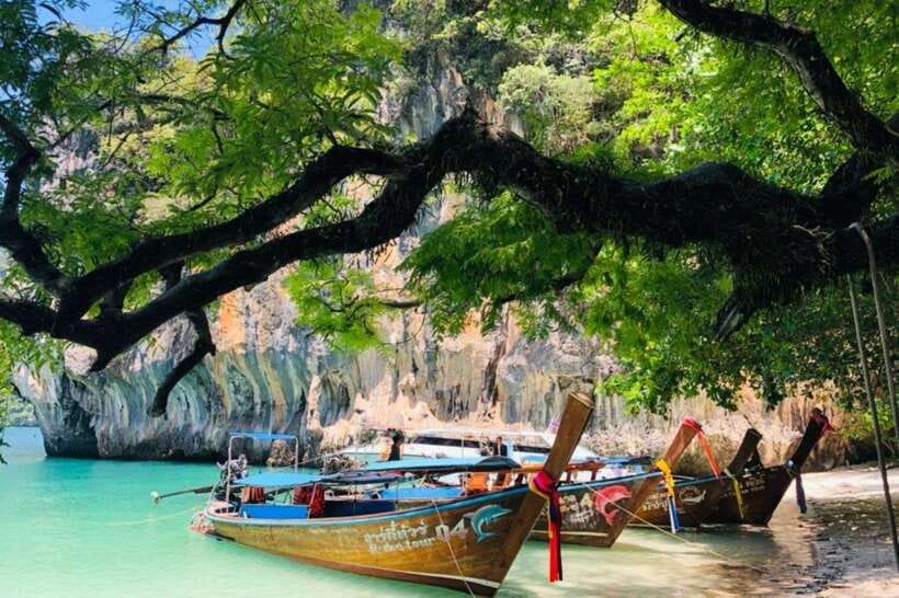 Krabi: 4 Islands Longtail Boat Tour with Lunch - Tup Island’s Sandbank Walk: The Tide Factor
