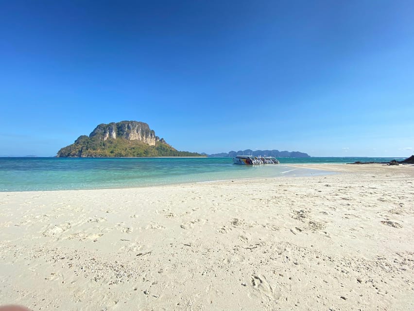 Krabi: 4 Islands - Private tour by Longtail boat - Stop 1: Chicken Island, the snorkeling-friendly limestone showpiece