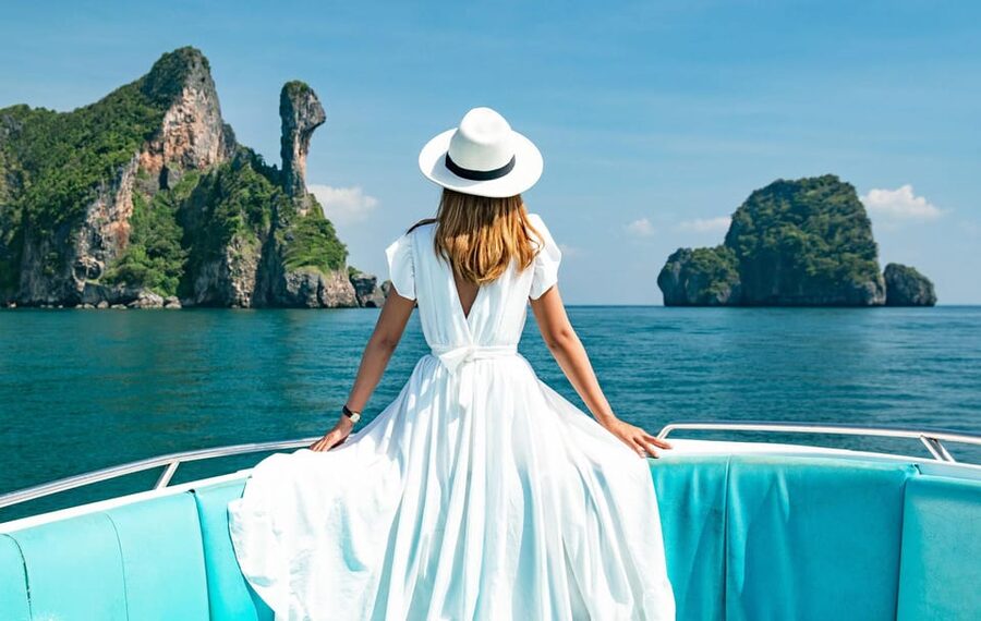 Krabi: 4 Islands & Thale Waek's Sandbar Tour By Speedboat - Tour guide notes and the human side of the day