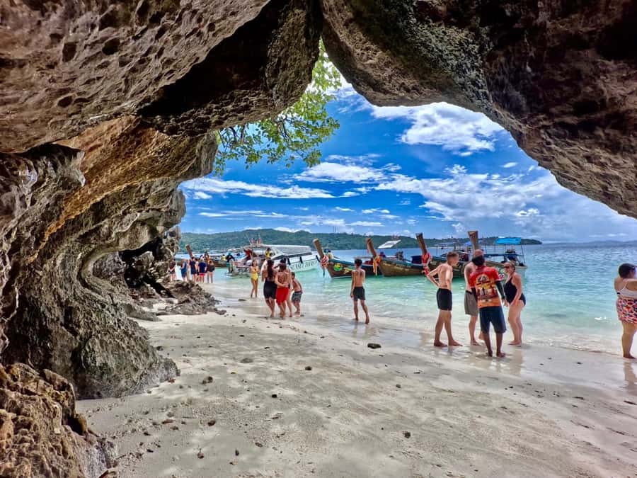 Krabi: Early Bird Phi Phi, Maya & 4 Islands Speedboat Tour - Key things I’d prioritize on this trip