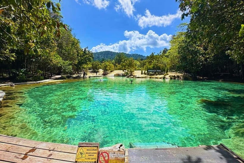 Krabi: Emerald Pool, Hot Springs, and Kayaking Tour - Emerald Pool at Sra Morakot, and why you’ll want swimwear