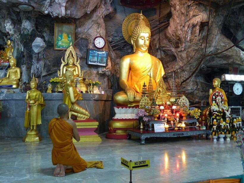 Krabi: Emerald Pool, Hot Waterfall, & Tiger Cave Temple Tour - Why This Krabi Inland Day Works Better Than a Beach-Only Plan