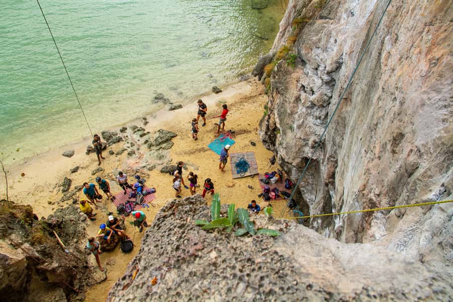 Krabi: Full-Day Rock Climbing Course at Railay Beach - Gear, packing, and what not to bring