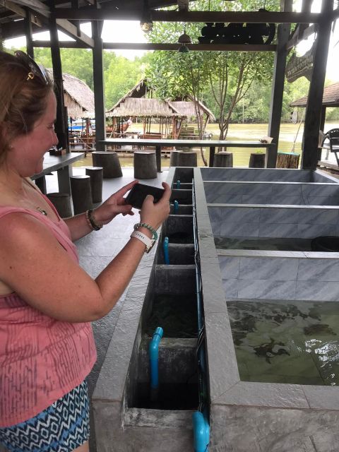 Krabi: Half-Day Mangrove Boat Trip And Khao Khanap Nam Cave - What it’s like on the ground with the guide