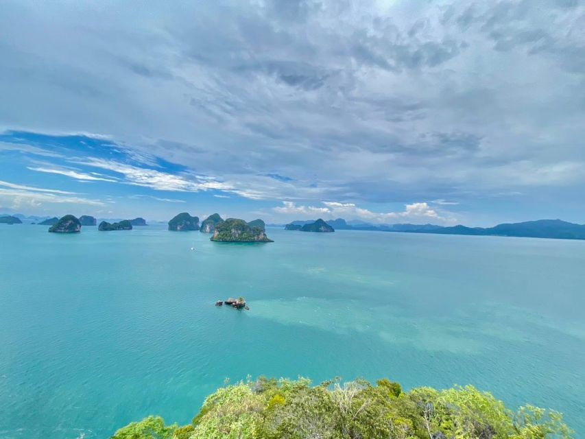 Krabi Hong Island Day Trip by Speed boat or Longtail Boat - Hong Island’s “room” lagoon: why this day trip feels different