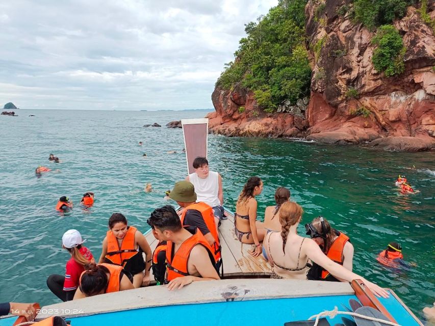 Krabi: Hong Island Tour by Longtail Boat with Kayak Option - Hong Lagoon cruise: the limestone throat and the photo stop that counts