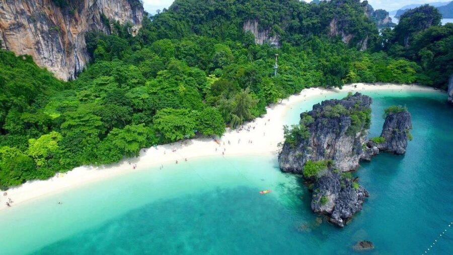 Krabi: Hong Islands Day Tour by Longtail Boat - The Hong Island viewpoint climb: worth it, but plan your body