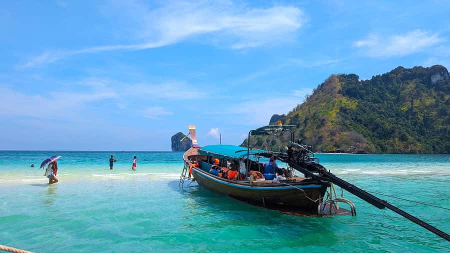Krabi: Island Hopping Tour by Private Longtail Boat - Should You Book Krabi Island Hopping by Private Longtail Boat?