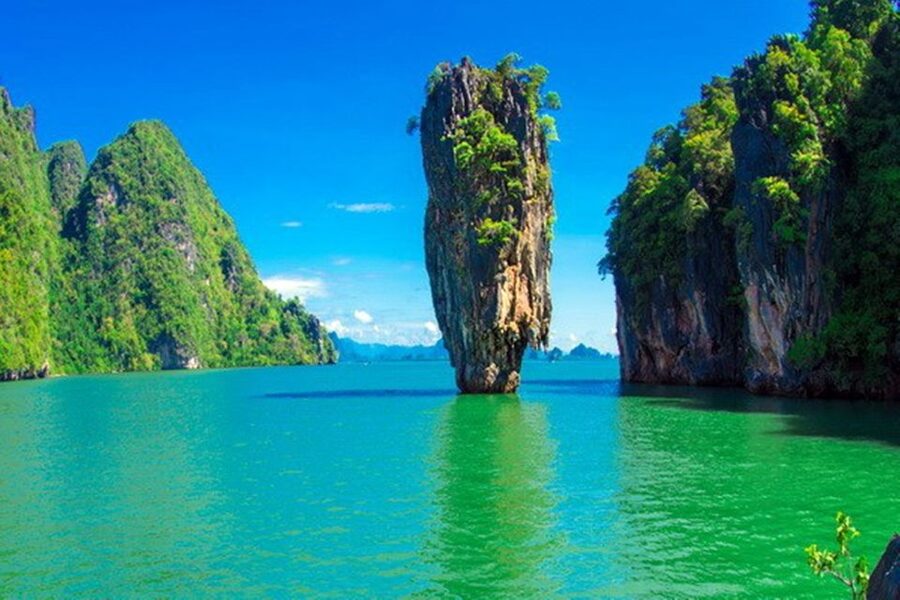 Krabi: James Bond Island Longtail Boat Tour & Canoe Option - Koh Panyee lunch: eating in a floating fishing village setting
