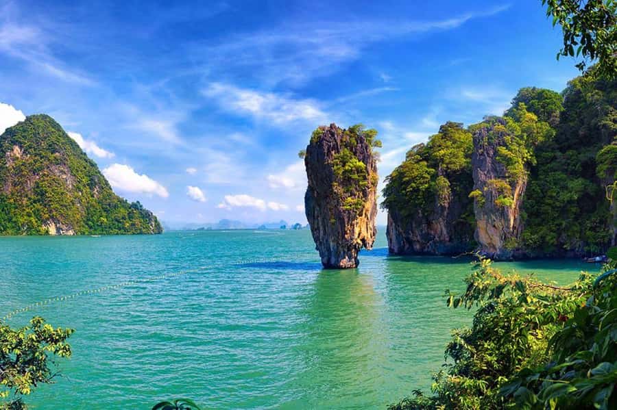Krabi: James Bond Sightseeing Boat Tour with Buffet Lunch - Getting from Ao Nang to the bay by speedboat