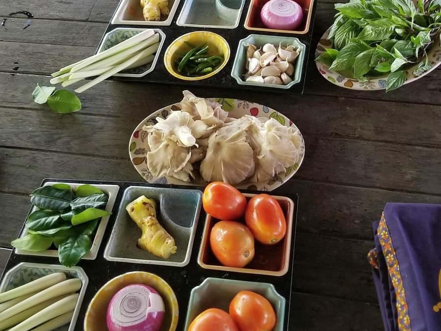 Krabi: Morning/Afternoon Thai Cooking Class at Ya's Cookery - Choosing your dishes: morning menu vs afternoon menu