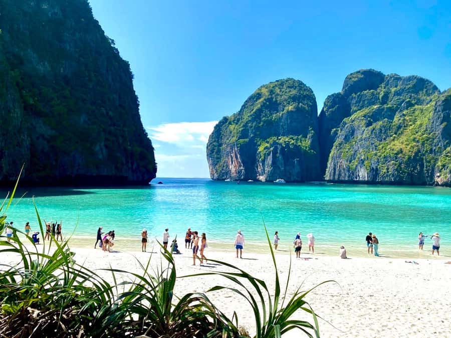Krabi: Phi Phi & 4 Islands Sunset Tour by Speedboat - Pileh Lagoon Snorkeling: Where the Water Actually Looks Like the Photos