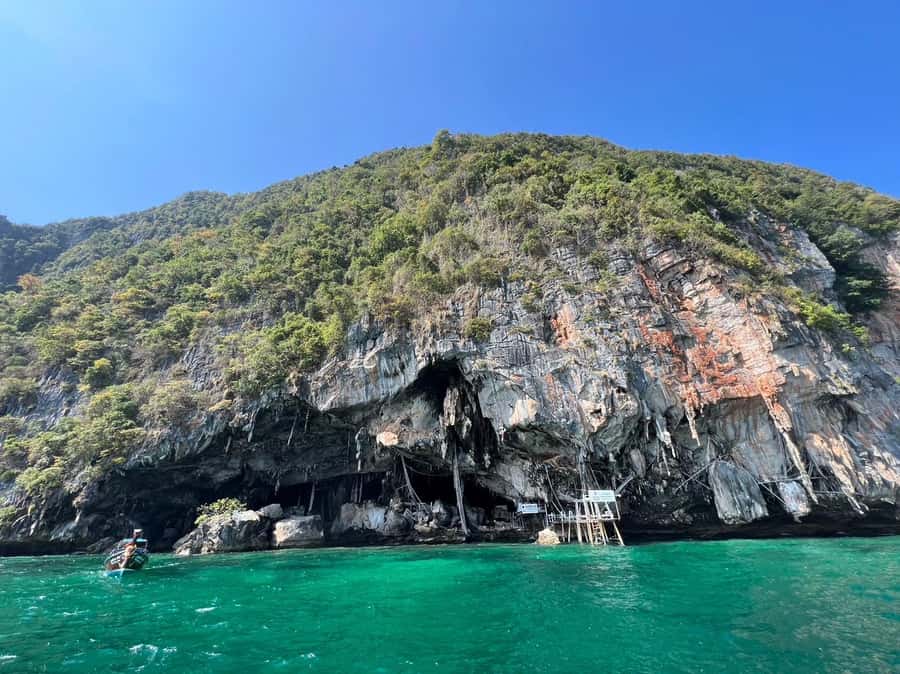 Krabi: Phi Phi & 4 Islands Sunset Tour by Speedboat - Loh Samah Bay to Maya Bay: Rules, Walking, and Why It Still Feels Special