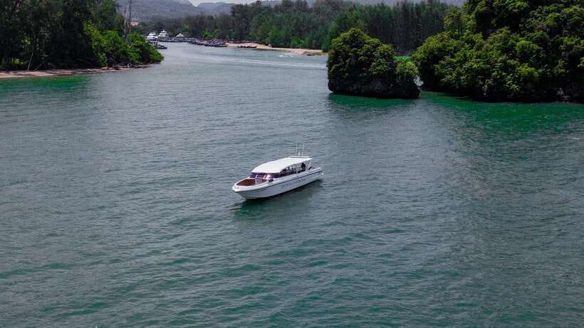 Krabi: Phi Phi and 4 Islands with Snorkeling by Speed Boat - Snorkeling stops: what you get, when you can swim, and how to make it count