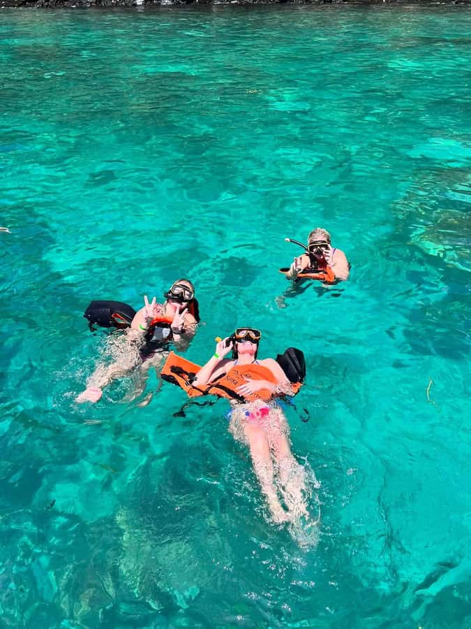 Krabi: Phi Phi Islands Longtail Boat Tour with Sunset - The pace and group size: why “small group” matters on Phi Phi