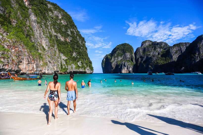 Krabi: Phi Phi Islands Speedboat Tour with Buffet Lunch - Why this Krabi to Phi Phi day trip feels like good value