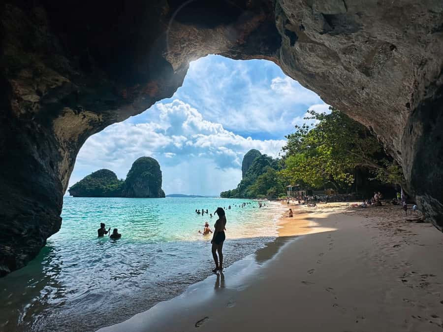 Krabi: Private 4 Islands Longtail Boat Tour With Cave Visit - Key points to know before you go