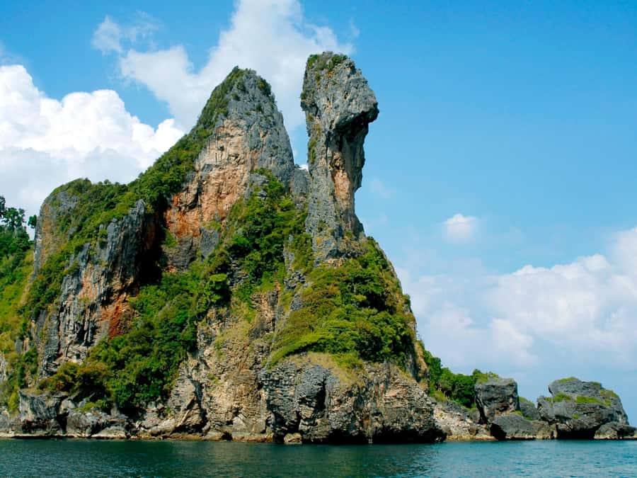 Krabi: Private 4 Islands Snorkeling Tour with Long-Tail Boat - Price and logistics: what $154 per group really covers