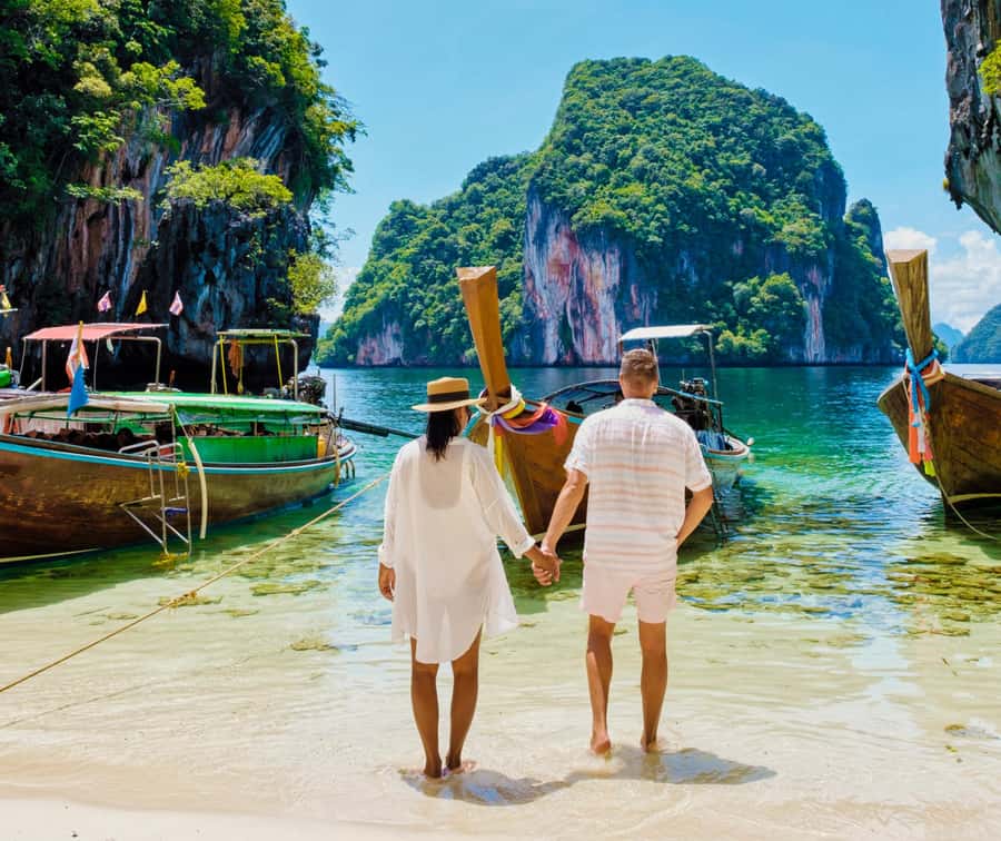 Krabi: Private Hong Island Snorkeling Tour w/ Long-Tail Boat - Ko Daeng Snorkeling: Clear Water, Coral, and Marine Life Viewing