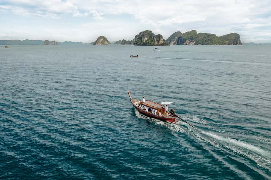 Krabi: Private Luxury Longtail Boat Island Hopping Tour - Wonderful 4 Islands: Thale Waek, Chicken Island, Poda, and Railay Beach