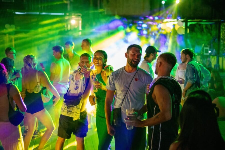 Krabi Pub Crawl - Join Nomads For The Best Night in Ao Nang! - Krabi Pub Crawl in Ao Nang, what you are really paying for