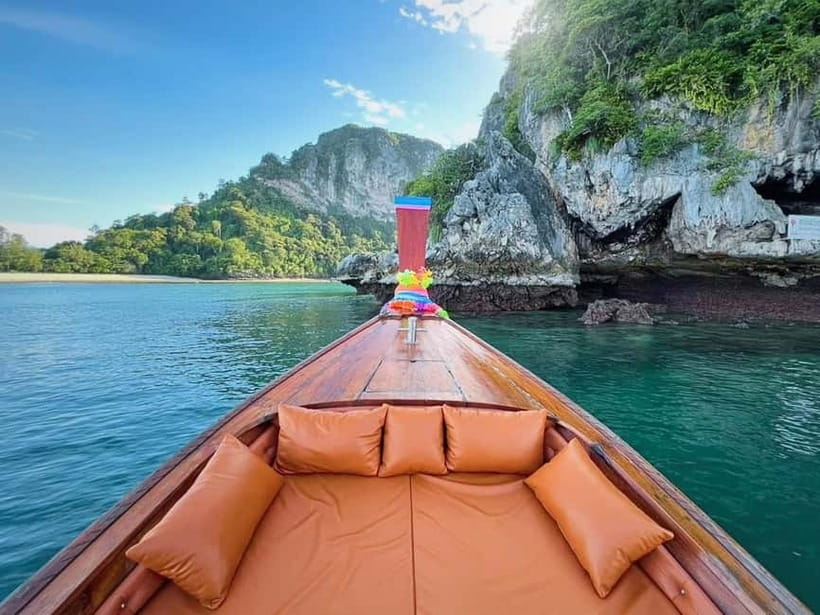 Krabi: Railay Phra Nang & Diamond Cave Sunset Plankton Tour - Railay Beach at sunset: free time, beach energy, and horizon magic