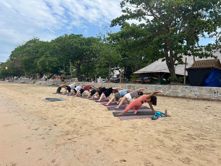 Krabi: Sunrise Yoga Balance Join-in Class - What happens during the 90-minute yoga flow