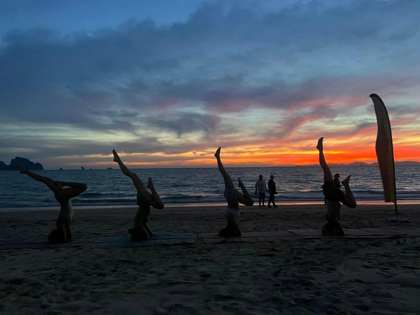 Krabi: Sunset Yoga Balance Join-in Class - Beach yoga or Yoga Balance Studio, the rain plan that saves your plans